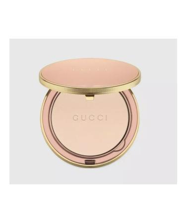 Face powder Gucci Poudre de Beaute Mat Naturel 00