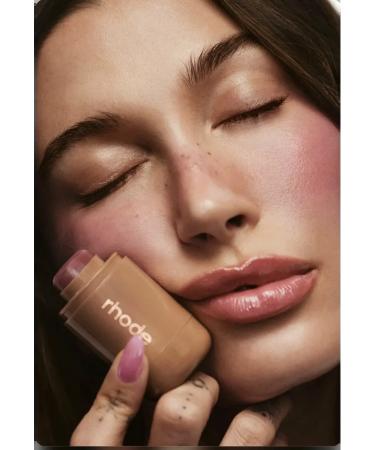 Rhode Cream blush in Pocket Blush Sleepy Girl stick - Buy Online on GoSupps.com