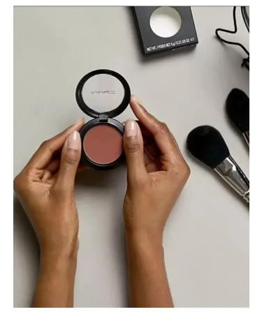 Maccosmetic Powder Blush blush in the shade of Raizin 6g - Buy Online on GoSupps.com