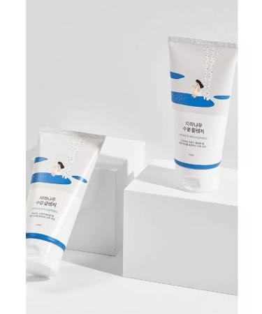 round lab Moisturizing foam with birch juice - Buy Online on GoSupps.com