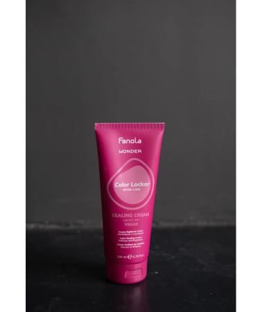 Fanola Sealing mask to protect dyed hair Color Locker - Buy Online on GoSupps.com