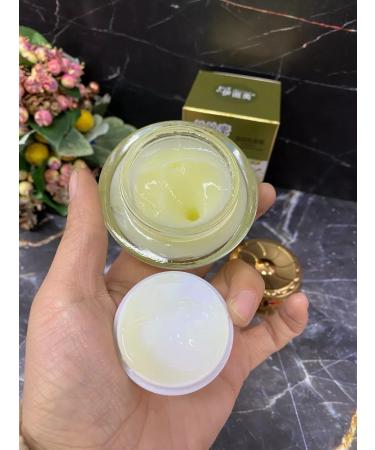 Romantic world Moisturizing face cream with placenta 55 grams - Buy Online on GoSupps.com