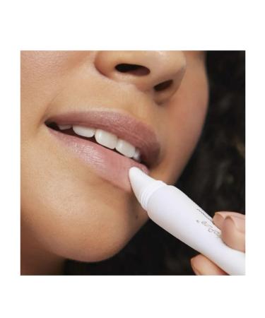 Jane Iredale Lip balm with hyaluronic acid - Buy Online on GoSupps.com