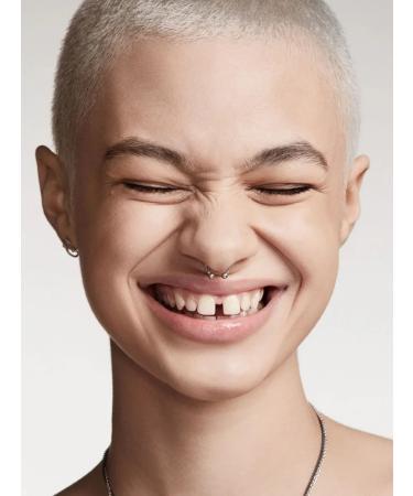 FENTY BEAUTY Tonal cream EAZE Blurring Tint 32ml. Tone 4 - Buy Online on GoSupps.com