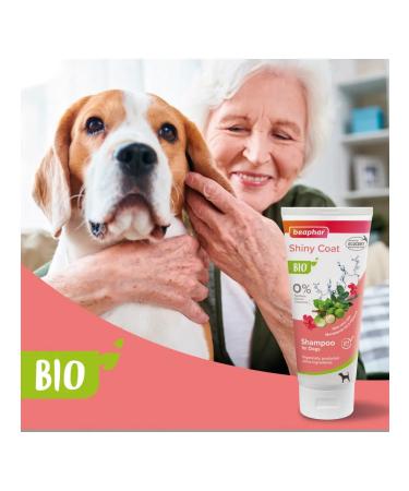 beaphar Shampoo for the wool of dogs of bio aloe vera-macadamia - Buy Online on GoSupps.com