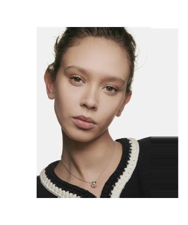 Chanel Tonal remedy with the effect of highlighter Le Blanc B30 - Buy Online on GoSupps.com