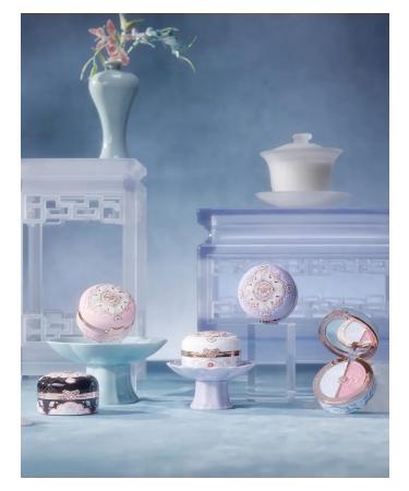 Flower Knows Blood contouring Cloud Flover Nous - Buy Online on GoSupps.com