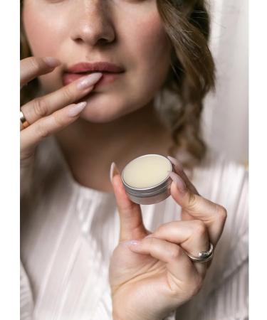 Moisturizing lip balm in a jar - Buy Online on GoSupps.com
