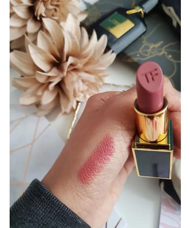 TOM FORD Lipstick for lips semi -tomed volume of Ford Casablanca - Buy Online on GoSupps.com