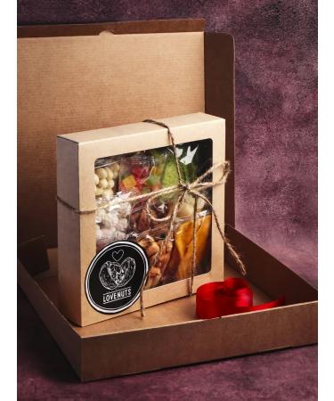 LOVENUTS Gift set of dried fruits - Buy Online on GoSupps.com