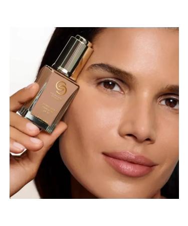 Oriflame Shining tonal base Giordani Gold SPF 25 - Buy Online on GoSupps.com