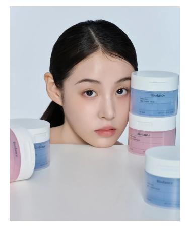 BIODANCE Pads with collagen and peptides 60 pcs - Buy Online on GoSupps.com