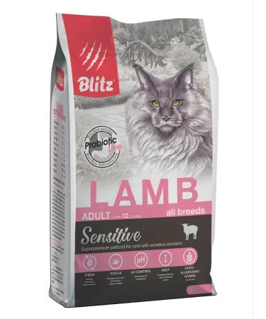 BLITZ Dry food for cats with lamb 2 kg