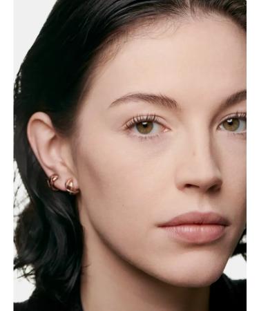 Chanel Cosmetic Liberselle Libre B10 crumbling powder - Buy Online on GoSupps.com