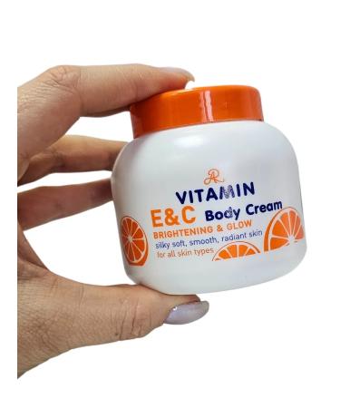 Aron Moisturizing body cream with vitamin E and 200 ml - Buy Online on GoSupps.com