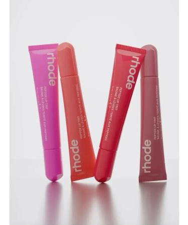 Rhode GUAVA SPRITZ lip gloss in the style - Buy Online on GoSupps.com