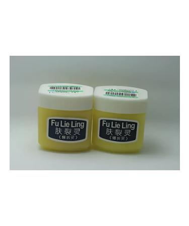 Fu Lie Ling Fulelin cream for very dry skin of the feet with urea for cracks (2 pcs) - Buy Online on GoSupps.com