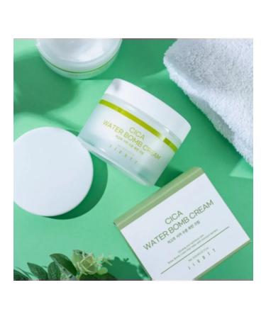 Jigott Moisturizing face with centella 150 ml - Buy Online on GoSupps.com