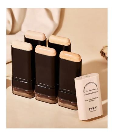 Kiss Beauty Tonal face cream in a stick with a brush 02 - Buy Online on GoSupps.com