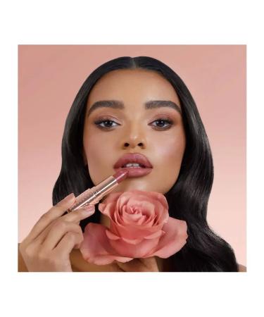 CHARLOTTE TILBURY Lamp lipstick Matte tone mrs kisses - Buy Online on GoSupps.com