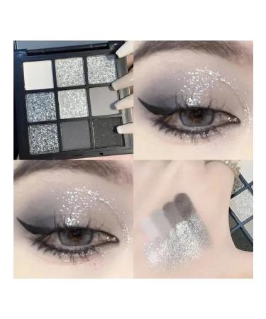 Palette of shadows for eyelids brilliant - Buy Online on GoSupps.com