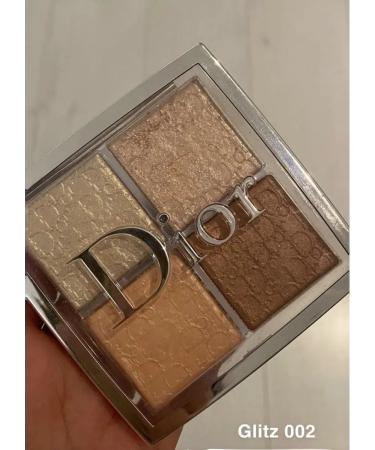 T&more Highlighter Backstage Glow Palette 002
