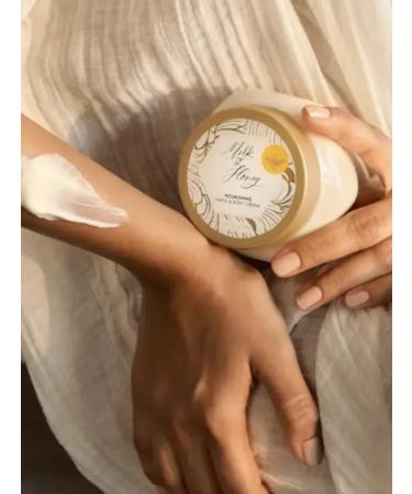 CosmeticsMarket Hand for hand and body Milk & Honey Gold - Buy Online on GoSupps.com