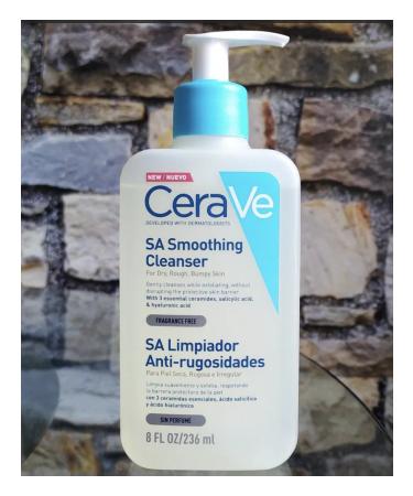 CeraVe Cleaning gel peel for washing dry and uneven skin - Buy Online on GoSupps.com