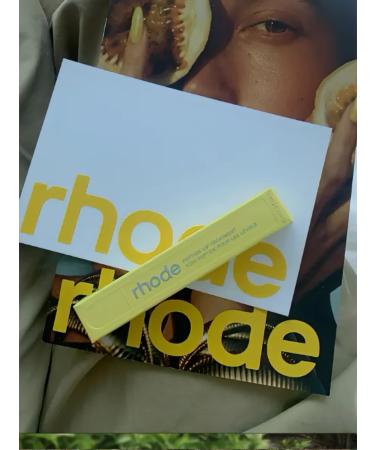 Rhode Lip lips Haley Bieber