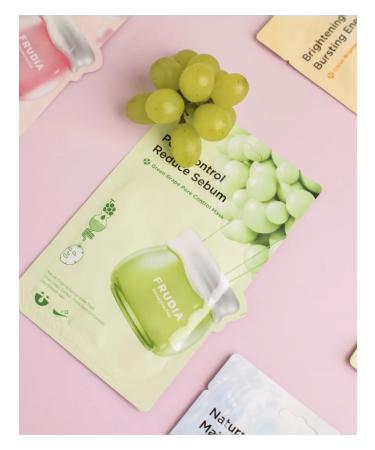 Frudia Fabric face mask with grapes (4 pieces) - Buy Online on GoSupps.com