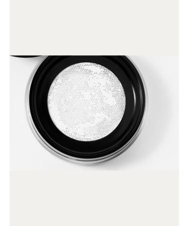 MAC Weightless crumbly powder with blurry effect translucent - Buy Online on GoSupps.com