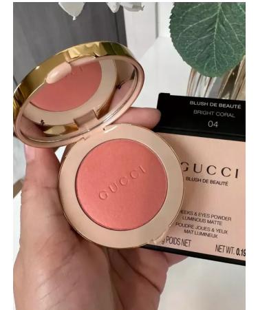 Gucci Buchchi's face blush 04 Bright Coral