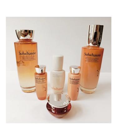 Sulwhasoo Concentrated Ginseng Rejuvenuting Korean cosmetics set