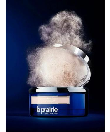 Cosmetics Powder scattered with an extract Skin Caviar Loose Powder 15g