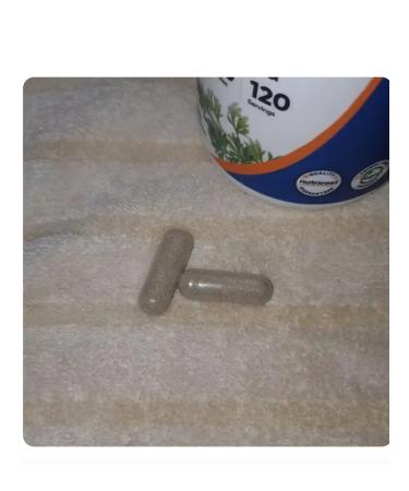 Nutricost Wormwood - Buy Online on GoSupps.com