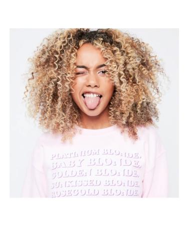 KERASTASE Moisturizing mini-shampoo with hyaluronic acid - Buy Online on GoSupps.com