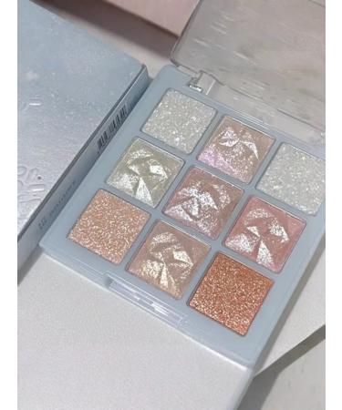 V-Beauty Essence Feature shadows palette shiny Korean