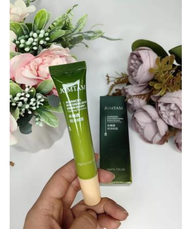 Eye cream rejuvenating and moisturizing