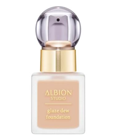 The basis of Albion Glaze Dew Foundation 020