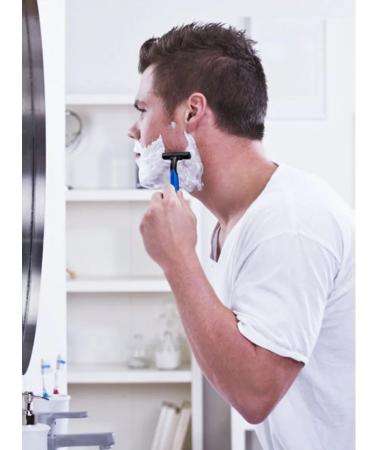 YUNCHI Disposable men's razor 5 pcs - Buy Online on GoSupps.com