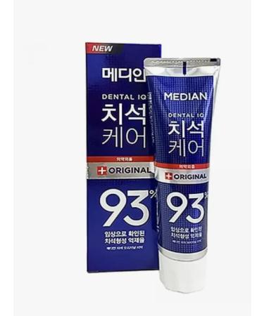KOREAN GIRL Toothpaste from periodontal disease and bleeding gums Korea