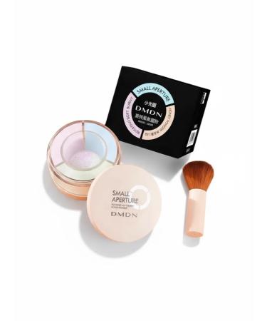 Powder crumbly with a brush