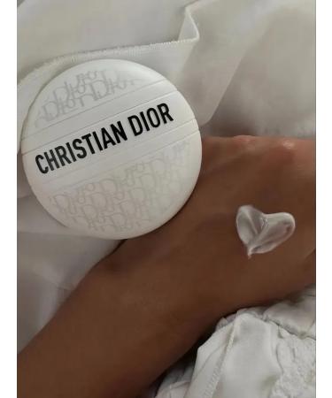 Cosmetics for you Restoring hand cream lips bodies of Dior - Buy Online on GoSupps.com