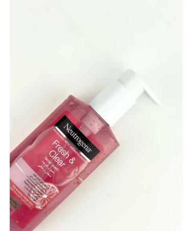 Neutrogena Refreshing articulated gel for washing grapefruit - Buy Online on GoSupps.com