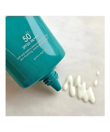 JMSolution Moisturizing sunscreen with pearls - Buy Online on GoSupps.com