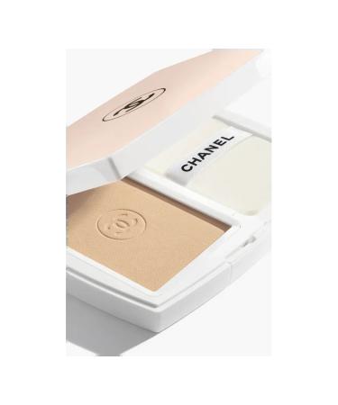 Chanel B30 tonal remedy with the effect of highlighter Le Blanc - Buy Online on GoSupps.com