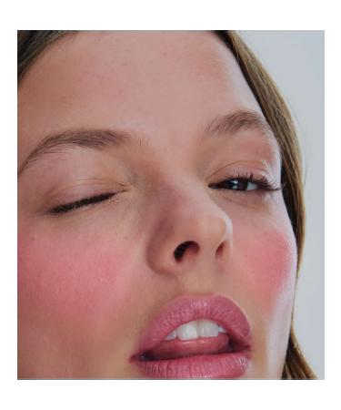 Rhode Piggy Blush - Buy Online on GoSupps.com