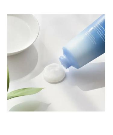 Isntree Moisturizing gel cream Hyaluronic Acid Aqua Gel Cream - Buy Online on GoSupps.com