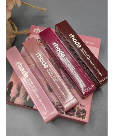 Lipsticks A set of lip glosses in a set 4 pcs