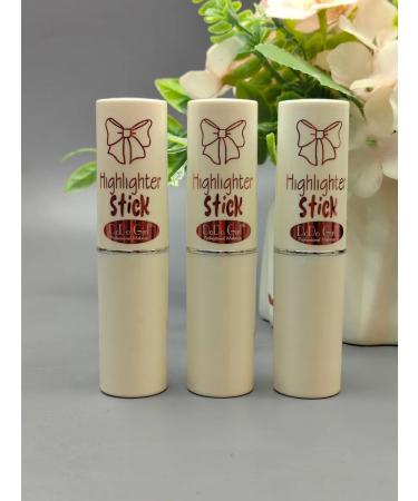 Highlighter for the face in stick - Buy Online on GoSupps.com